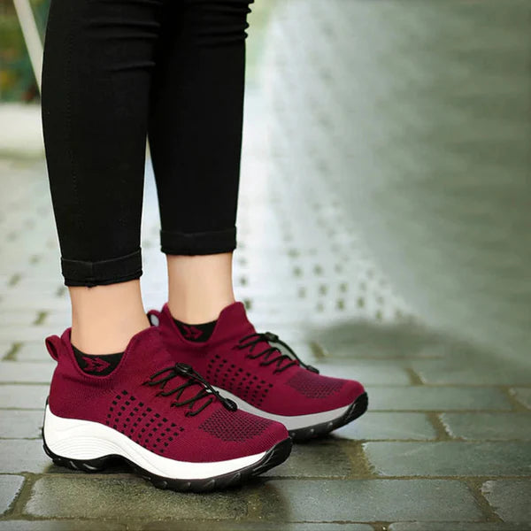 Cushionsed Lightweight & Breathable Sneakers